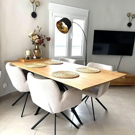 Luxury With Stunning Mediterranean And فيلة *