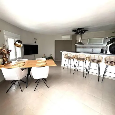 Luxury With Stunning Mediterranean And كاليبي